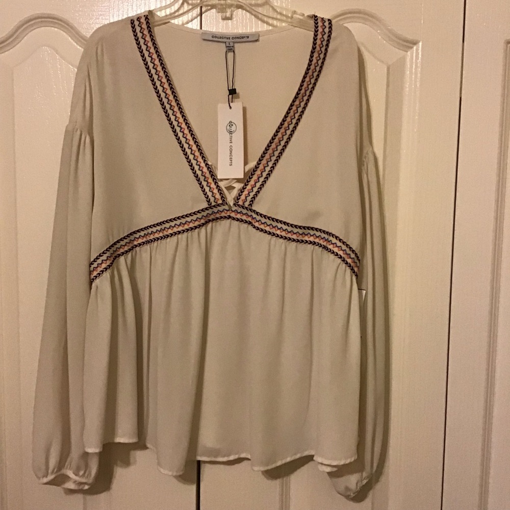 Collective Concepts Cream Beige Long Sleeve Large